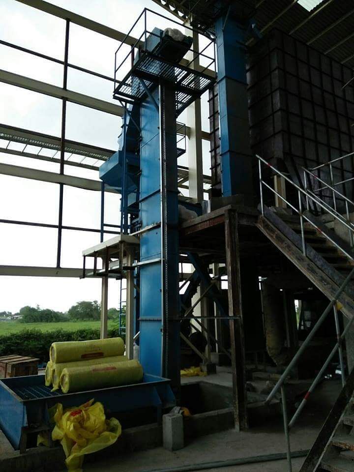 Aesha Centrifugal Bucket Elevator, Capacity: 1 to 5 ton, for Industrial