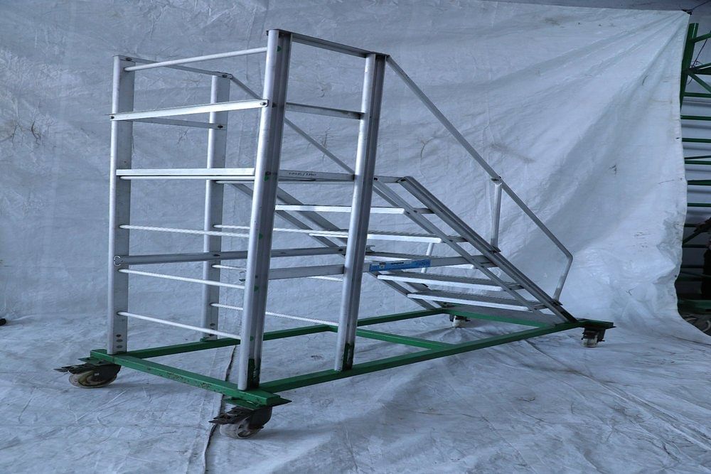 Aluminium Silver Double Width Scaffold Without Stairway