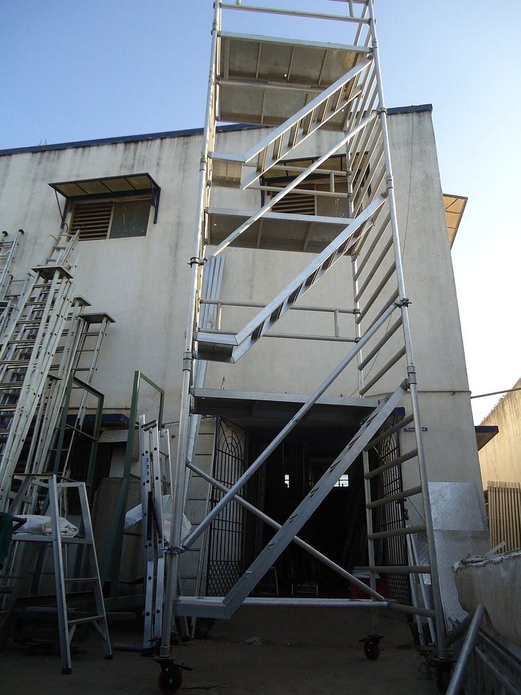 Aluminum Silver Scaffolding System, For Industrial