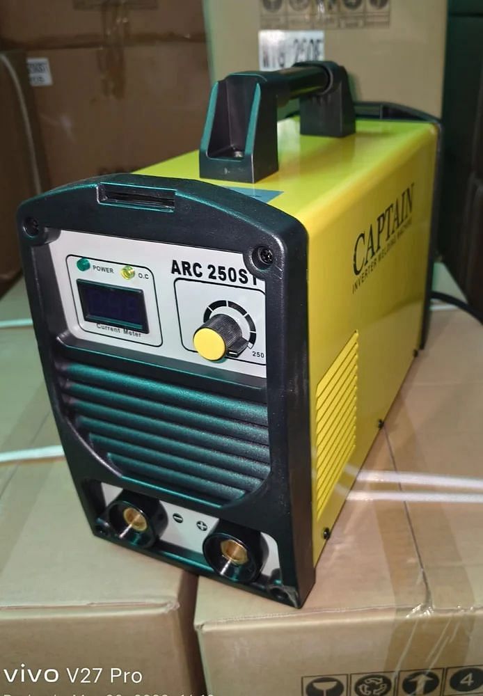 Arc 250 Welding Machine