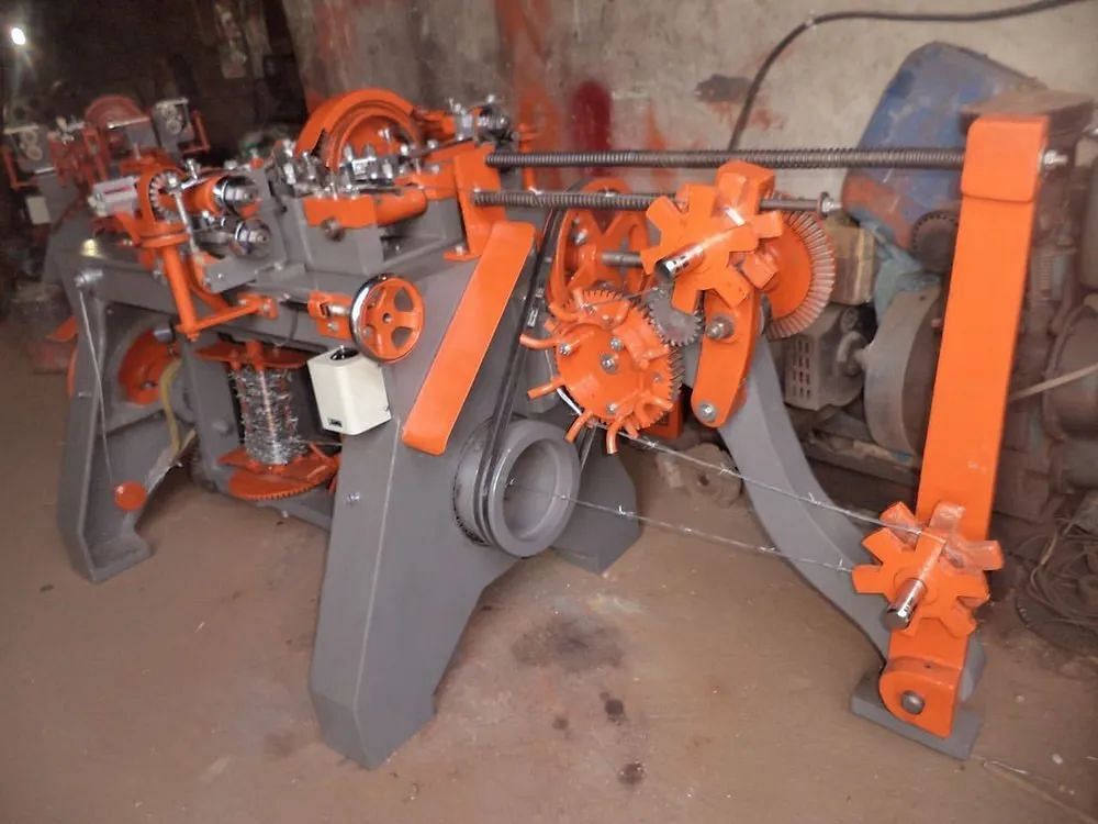 Automatic Barbed Wire Making Machine