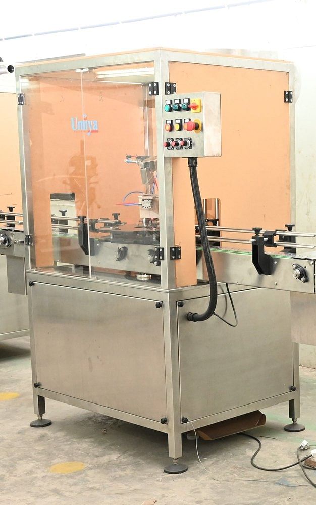 Automatic Capping Machine