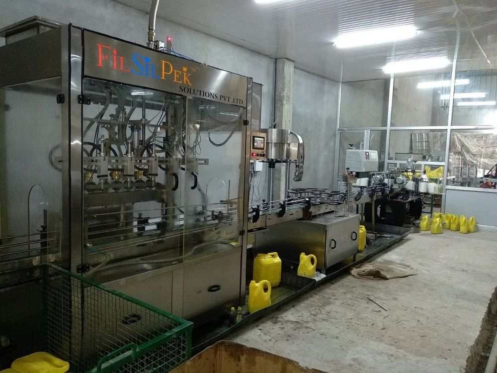 Automatic Flow Meter Base Oil Filling Machine, For Food Industries