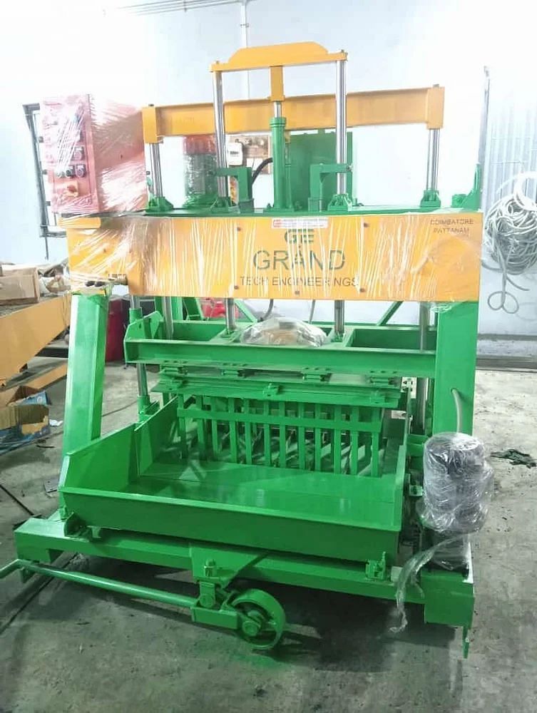 Automatic Hollow Solid Concrete Block Making Machine