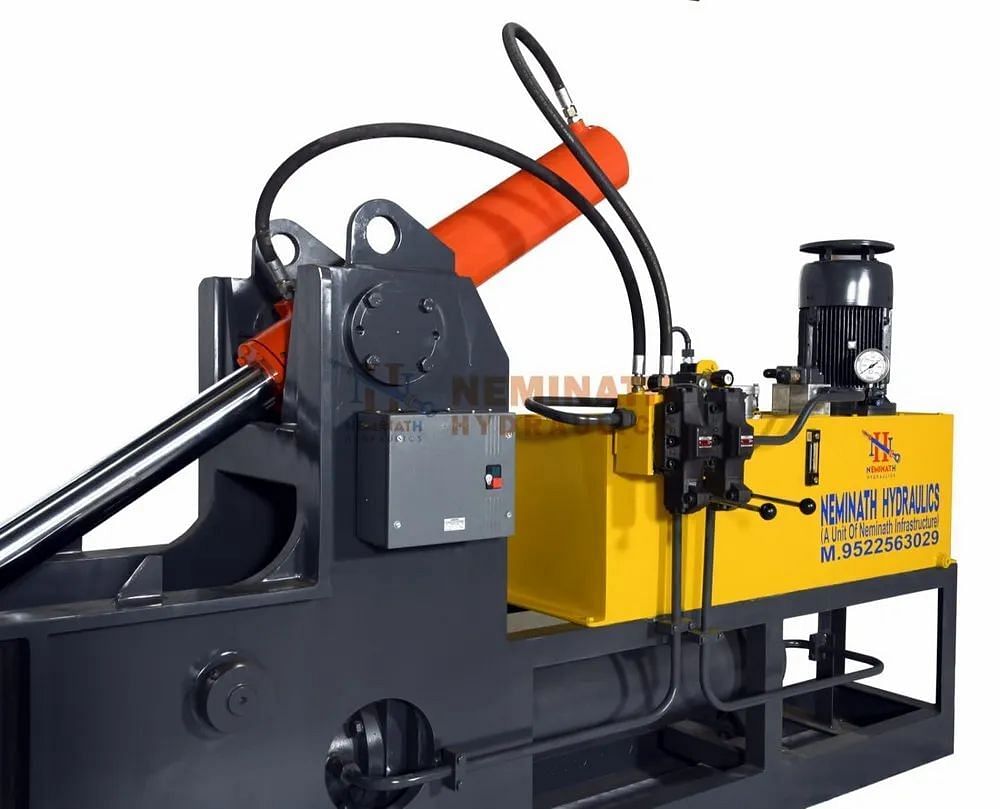 Automatic Hydraulic Shearing Machine