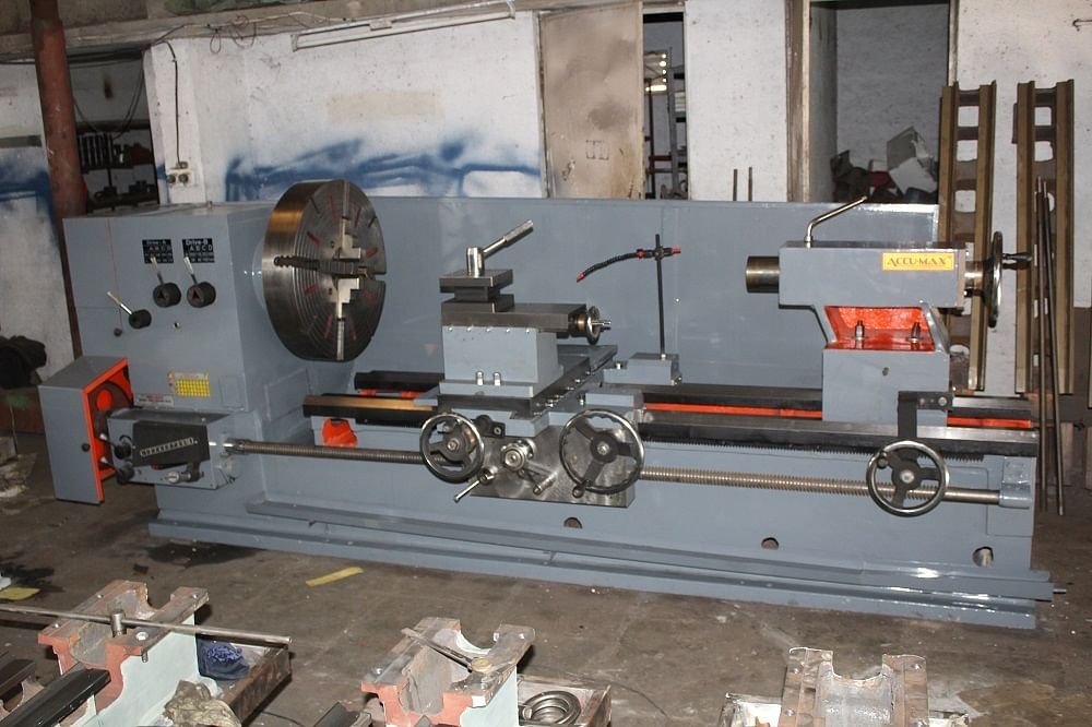 Automatic Lathe Machine For Sugar Mills, 2000 mm