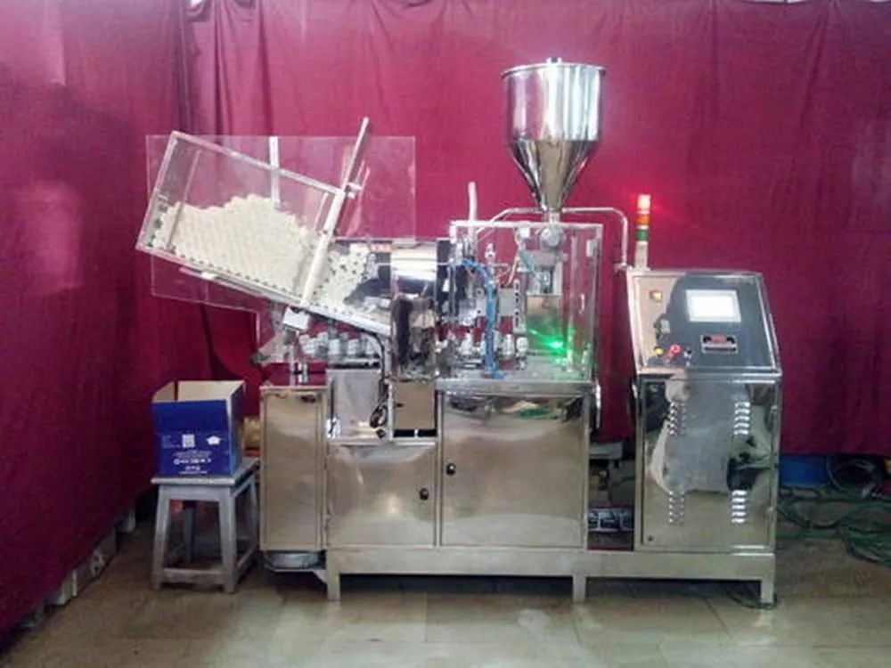 Automatic Tube Filling Machine