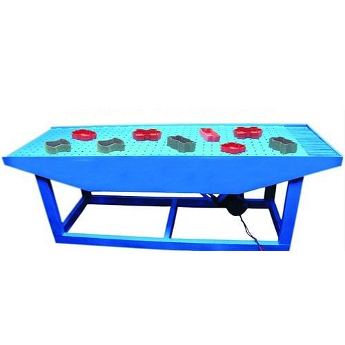 Automatic Vibrator Table, For Construction, Power: 5-7.5 hp