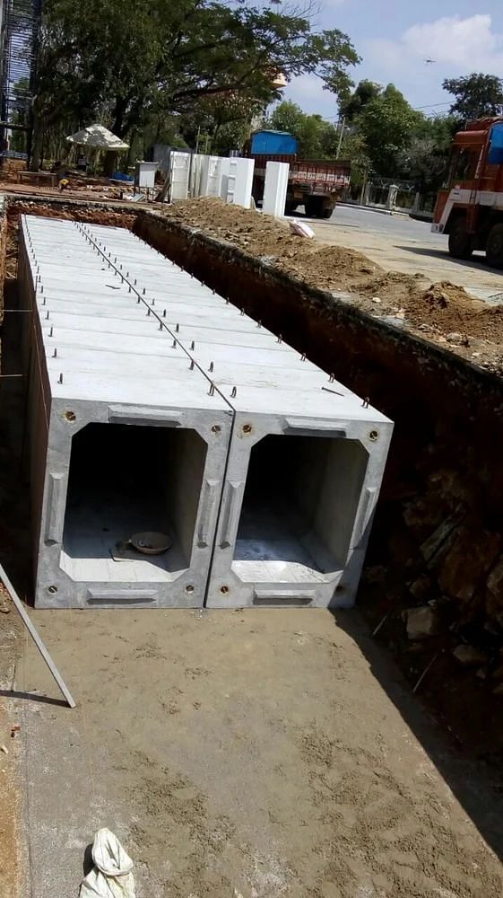 AVS TECH Precast Concrete Drains and Covers, Packaging Type: TRUKS