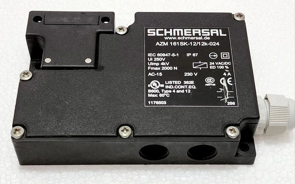 AZM 161SK-12 Schmersal Limit Switch