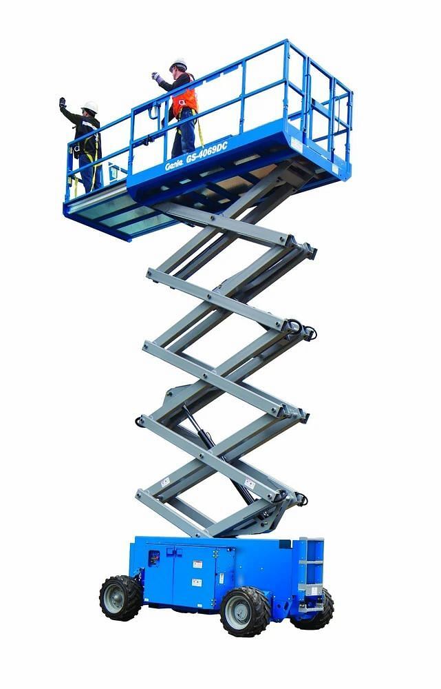 Bandi Dhari Industries 10 Feet Hydro Parking Type Hydraulic Scissor Car Lift