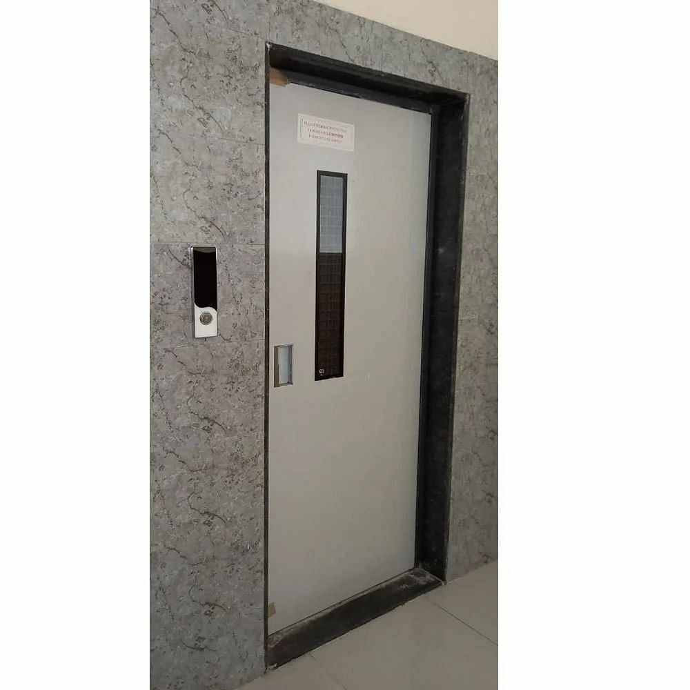 Bandidhari Mild Steel Elevator Swing Doors