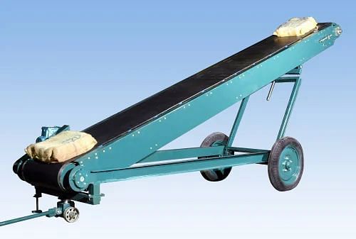 Belt Bag Stacker Conveyor, Capacity: 100 Kg/Feet