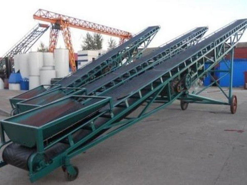 Belt Bag Stackers Conveyors, Capacity: 50 Kg/Feet