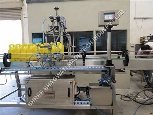 Bhagawati Pharma Lubricating Oil Filling Machine