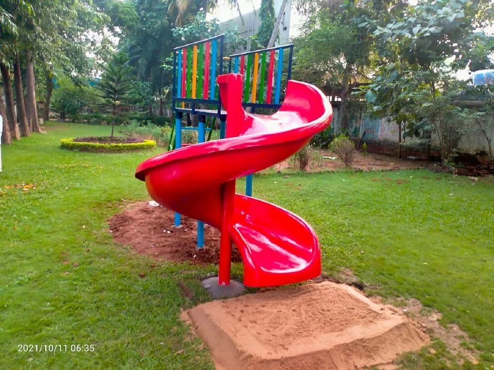 Blue FRP Wave Slide