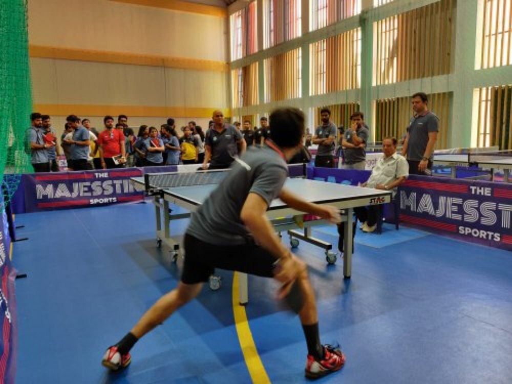 Blue Indoor Table Tennis Wooden Flooring