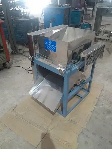 Boiled Amla Breaking Machine