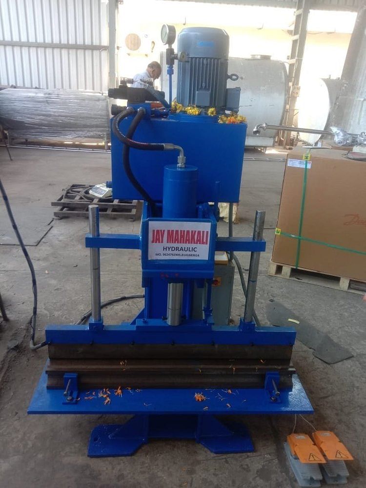 C type Hydraulic Bending Machine 50Ton capacity, Capacity: 3 X 1 Meter, Model Name/Number: 60 Ton