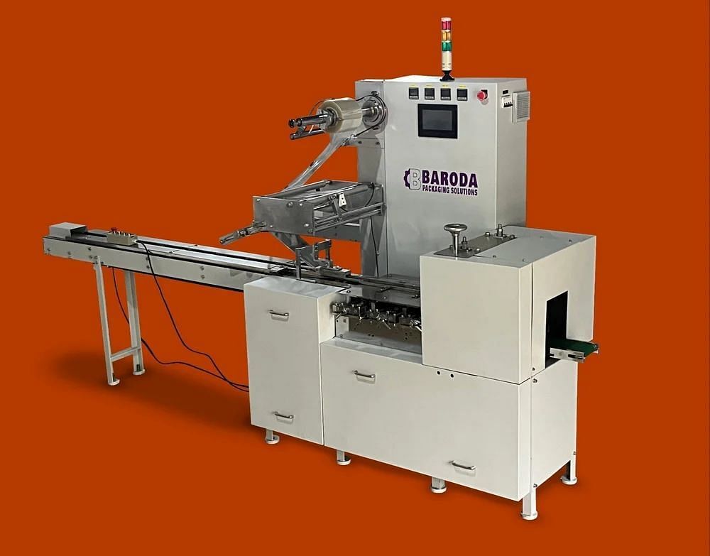 Candy Packaging Machine, 440V, Automation Grade: Automatic