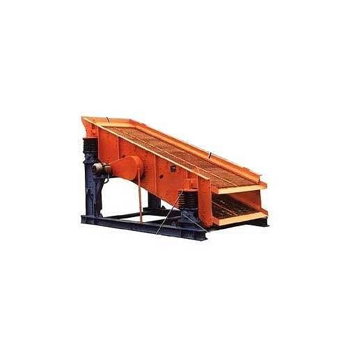 Cast iron Vibrating Screen Machine, Capacity: Depends On Capacities, For Industrial