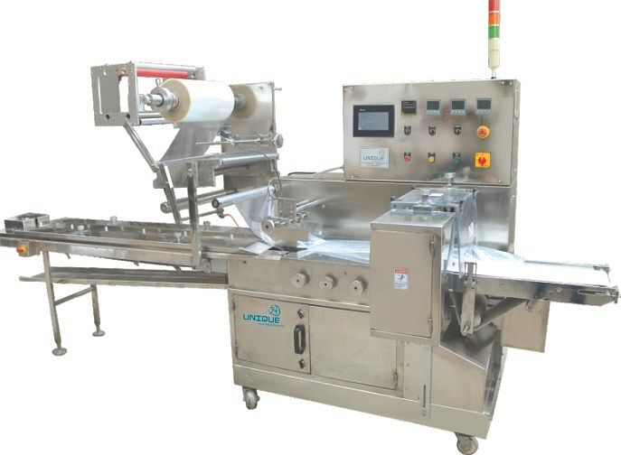 Center Seal N95 Face Mask Packing Machine, For Pouch Sealing, Model Name/Number: UA - 070