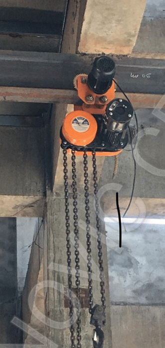 Chain Hoist - Made In India .