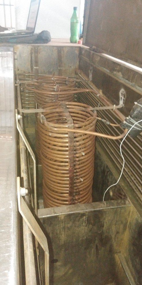 Chiller Coil, Discharge Pressure: 114 Psi (max)