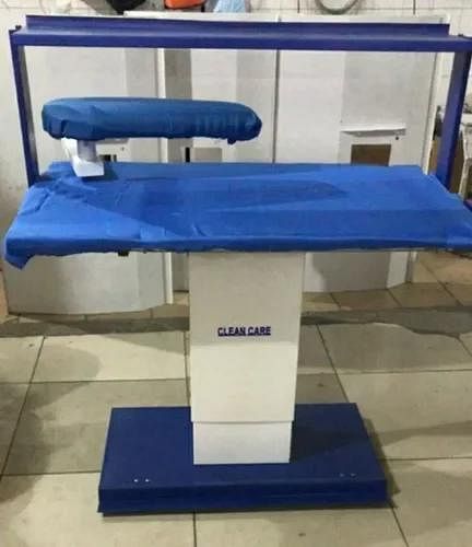 CLEANCARE Blue Industrial Garments Vacuum Table