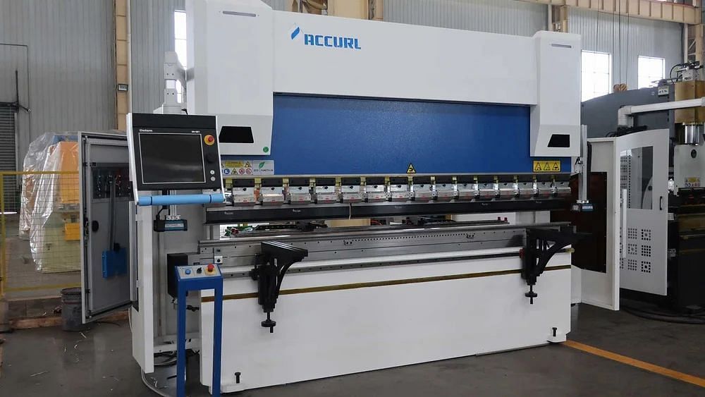 CNC Bending Machine