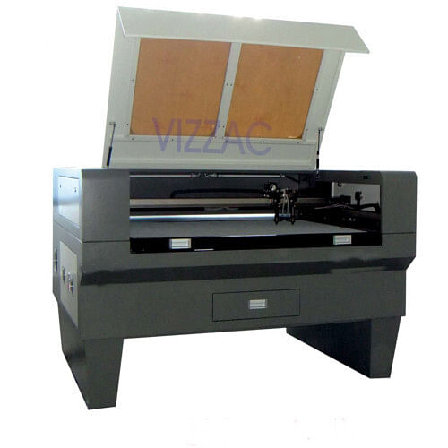 CO2 Laser Engraving & Cutting Machine