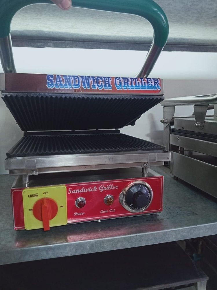 Commercial Sandwich Griller