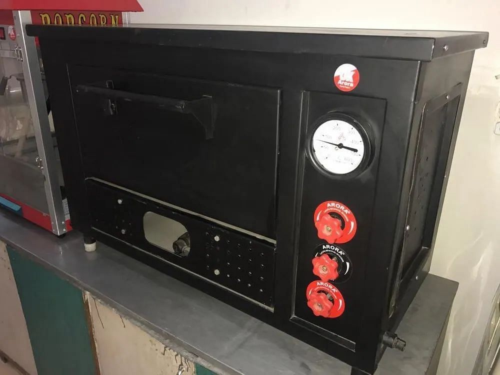 Commercial Single Deck single tray Pizza Oven LPG