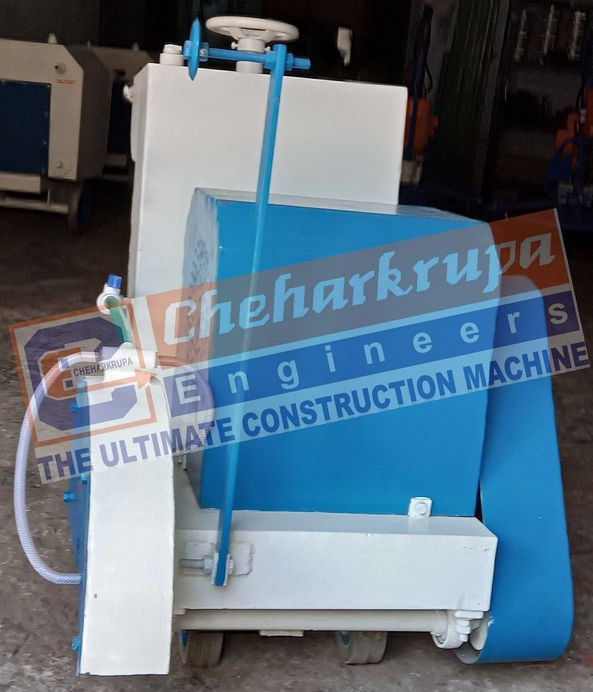 Concrete Road Cutting Machine, Model/Type: CKE-18