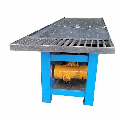 Concrete Table Vibrator, For Construction, Capacity: 200Kg