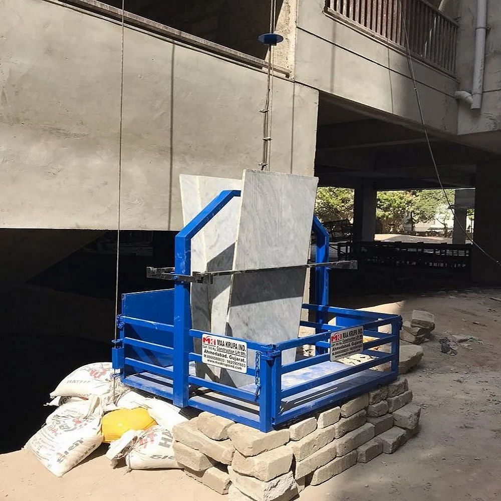 Construction Lift Machine