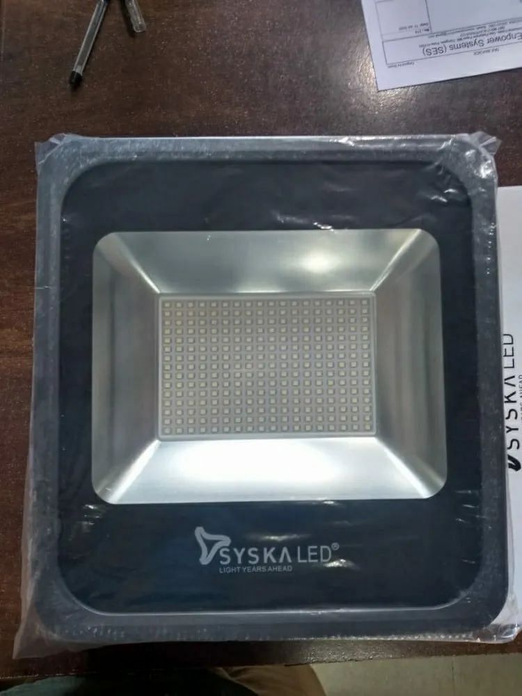 Cool White ISI Syska LED Flood light and Street light 120W, IP66