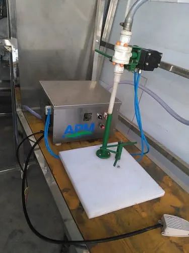 Digital Liquid Filling Machine