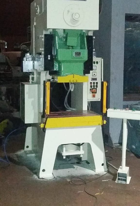 Disposable Food Container Making Machine