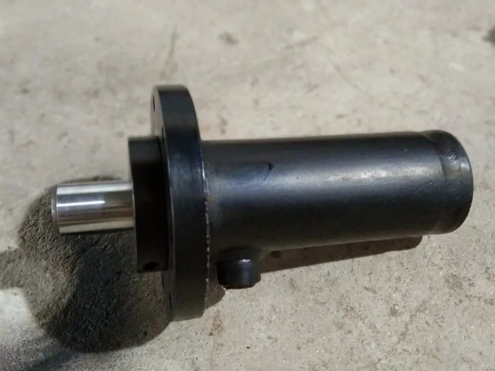 Double Acting Hydraulic Cylinders