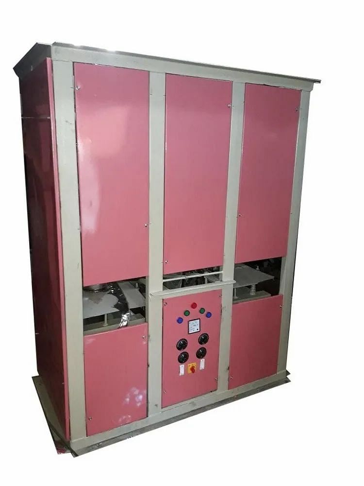 Double Die Paper Plate Making Machine, Production Capacity: 4000 piece/hour