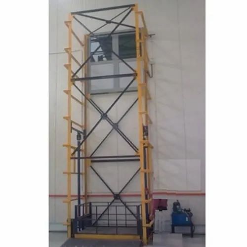 Double Mast Hydraulic Goods Lift, Capacity: 1 Ton, Maximum Height: 30 Feet