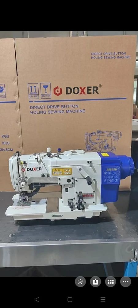 Doxer button hole machine