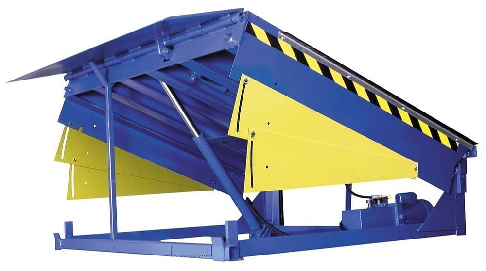 Drives & Drives 2700mm Hydraulic Dock Leveler, Mild Steel, 3 To 15 Ton