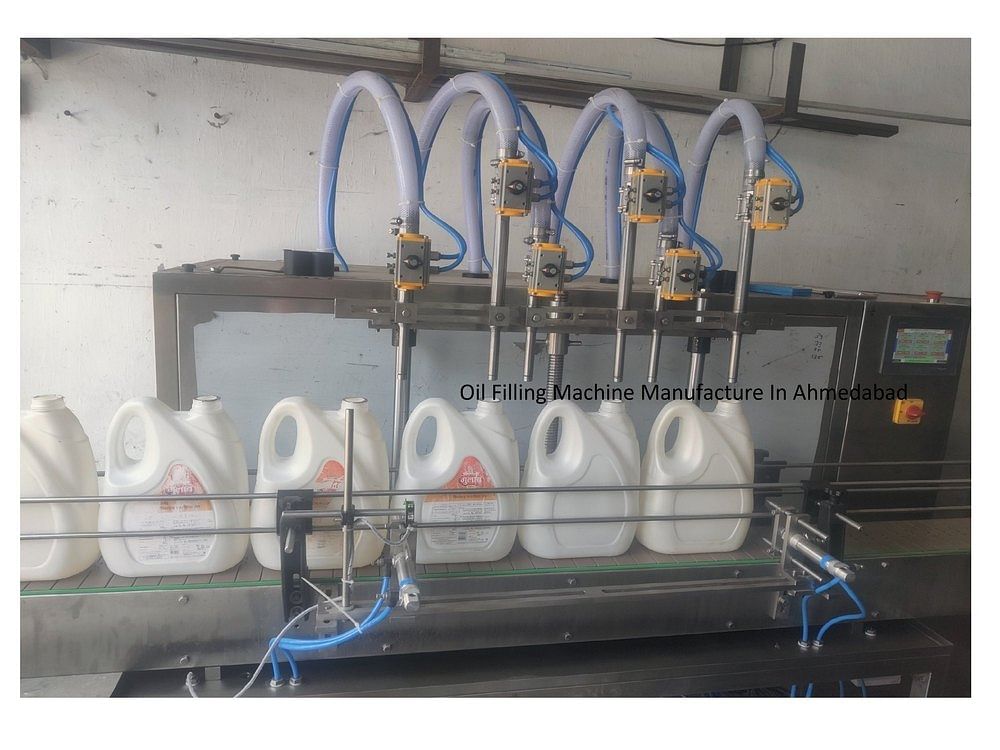 Electric Oil Filling Machine Manufacture In Ahmedabad, Capacity: 5 litter