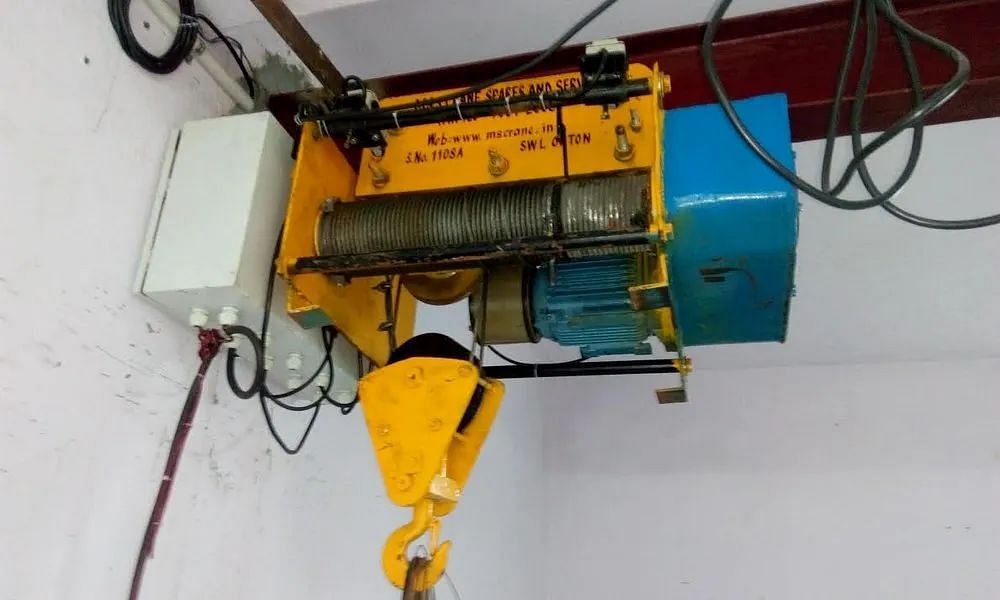 Electrical Wire Rope Hoist, 110v, Capacity: 1-3 ton