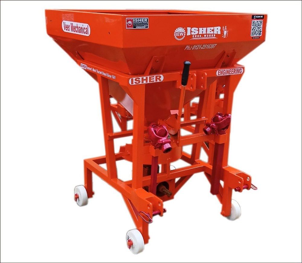 Fertilizer Spreader, Automation Grade: Semi Automatic