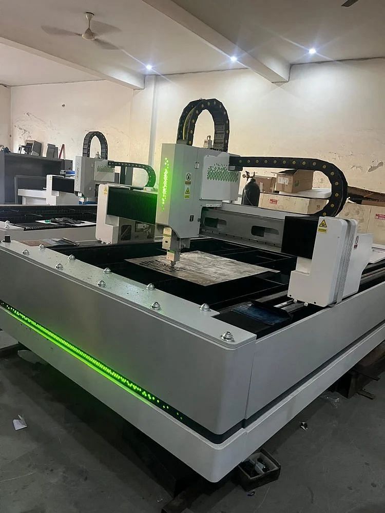 Fiber Laser Cutting Machine