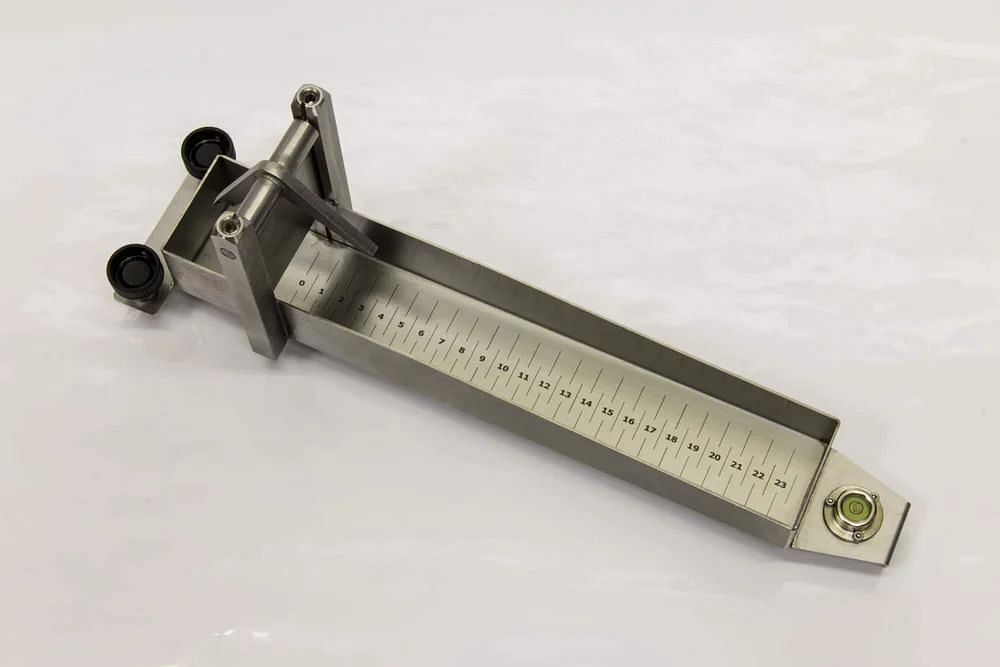 Fine Finishing Stainless Steel Bostwick Consistometer, For Laboratory, Capacity: 500ml