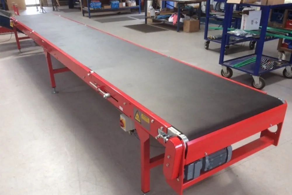 Flat Belt Conveyor, For Packaging, Material Handling Capacity: 1 Ton